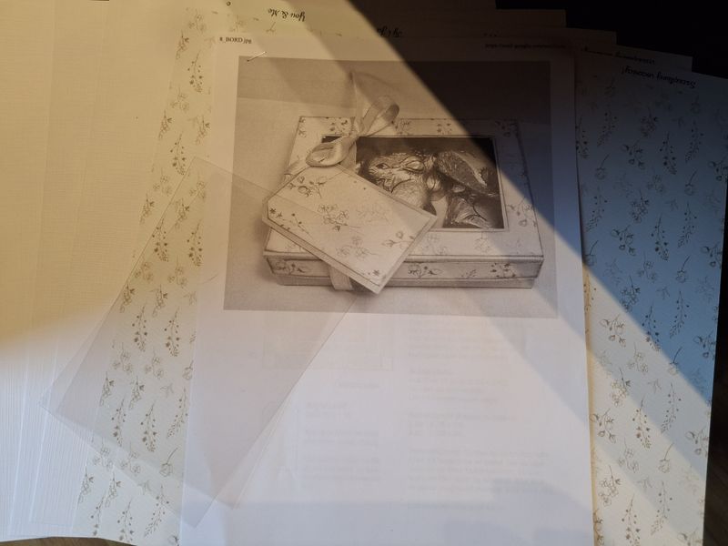 Kitt pakke til bordkort  som eske- kan brukes til bryllup- konfiramsjon- dåp mm