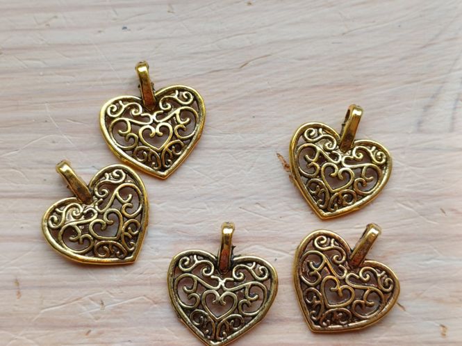 Hovedbilde Metallpynt Hjerte Gull - SHM02