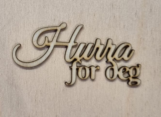 Hovedbilde Hurra for deg - Scrappehusets egen Trepynt - T177