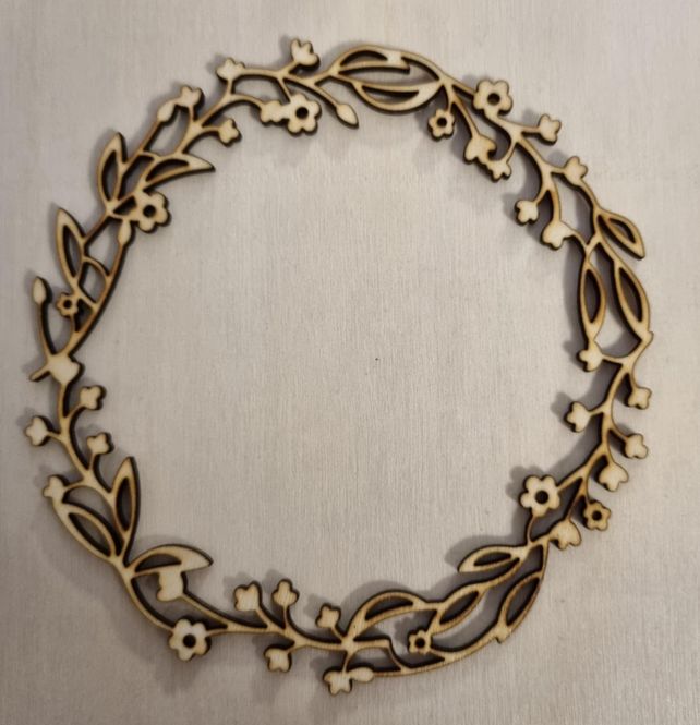 Hovedbilde Ramme - krans - Scrappehusets egen trepynt -T115